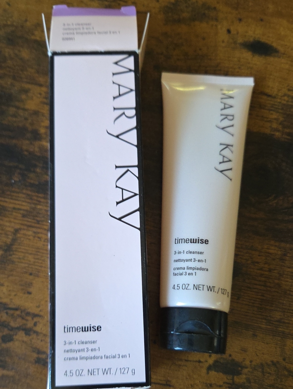 Mary Kay 3-in-1 Timewise Cleanser -- Combination To Oily Skin
